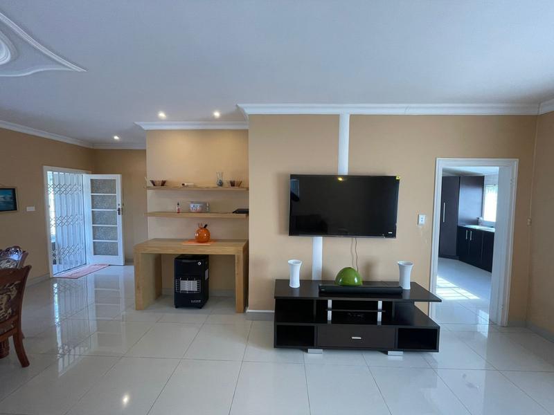 4 Bedroom Property for Sale in Newton Park Eastern Cape